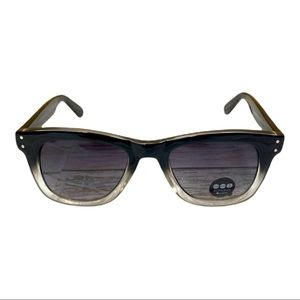 🌴New KOMONO Allen Paisley Women’s Sunglasses 🌴